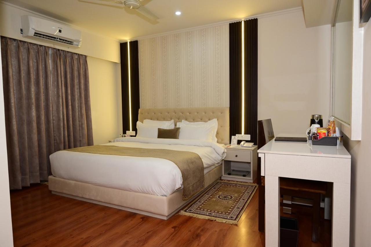 Hotel Amayra Τζαϊπούρ Εξωτερικό φωτογραφία