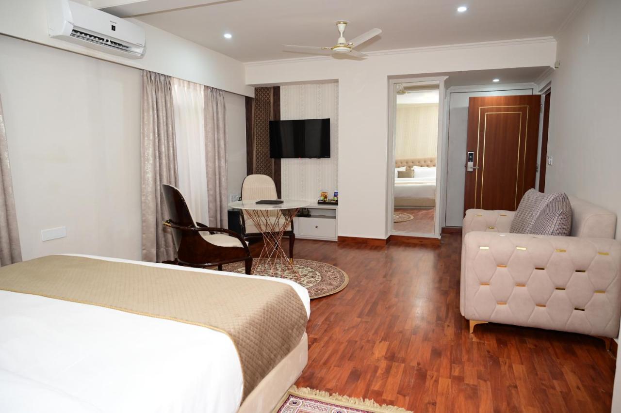Hotel Amayra Τζαϊπούρ Εξωτερικό φωτογραφία