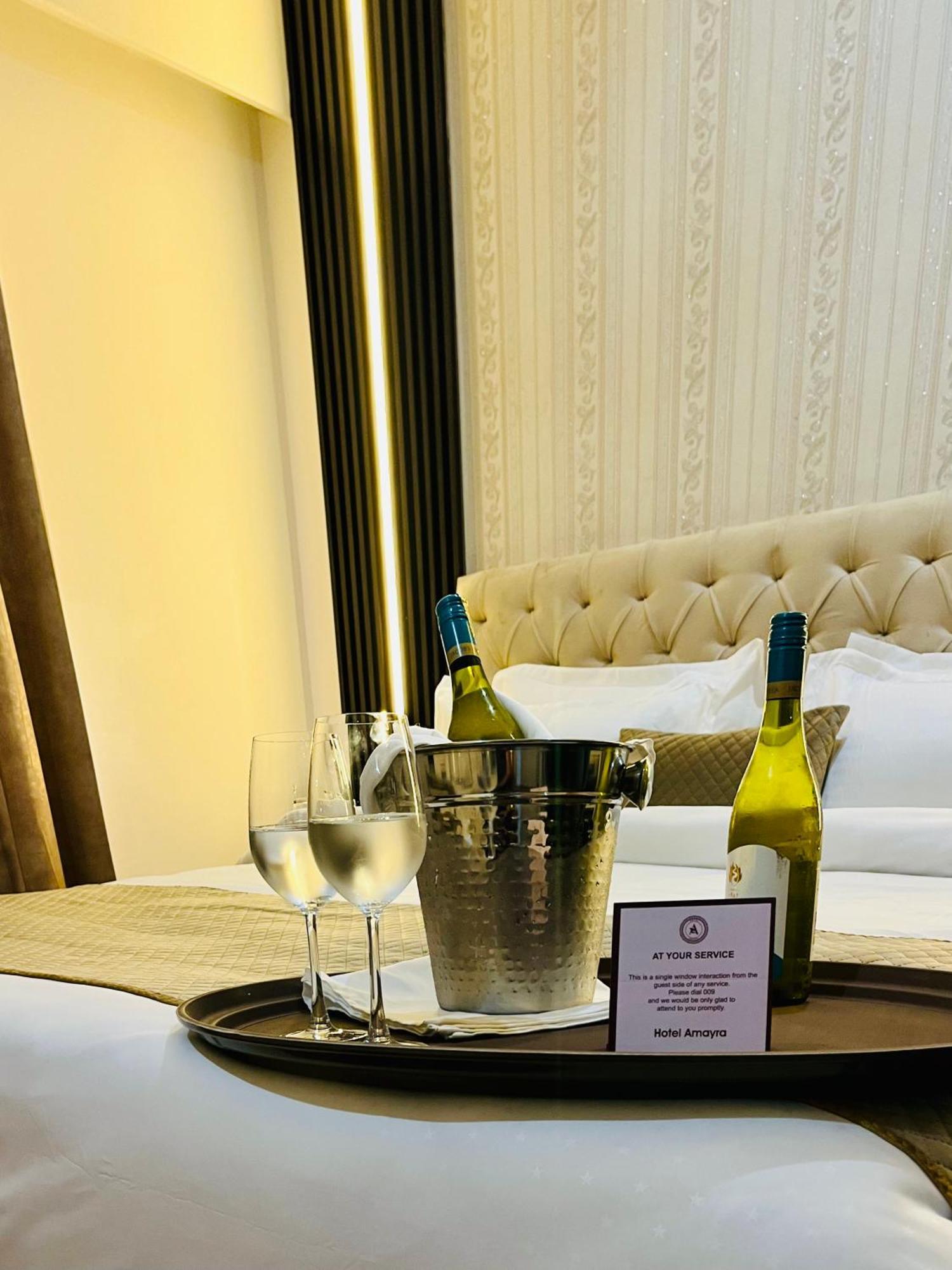 Hotel Amayra Τζαϊπούρ Εξωτερικό φωτογραφία